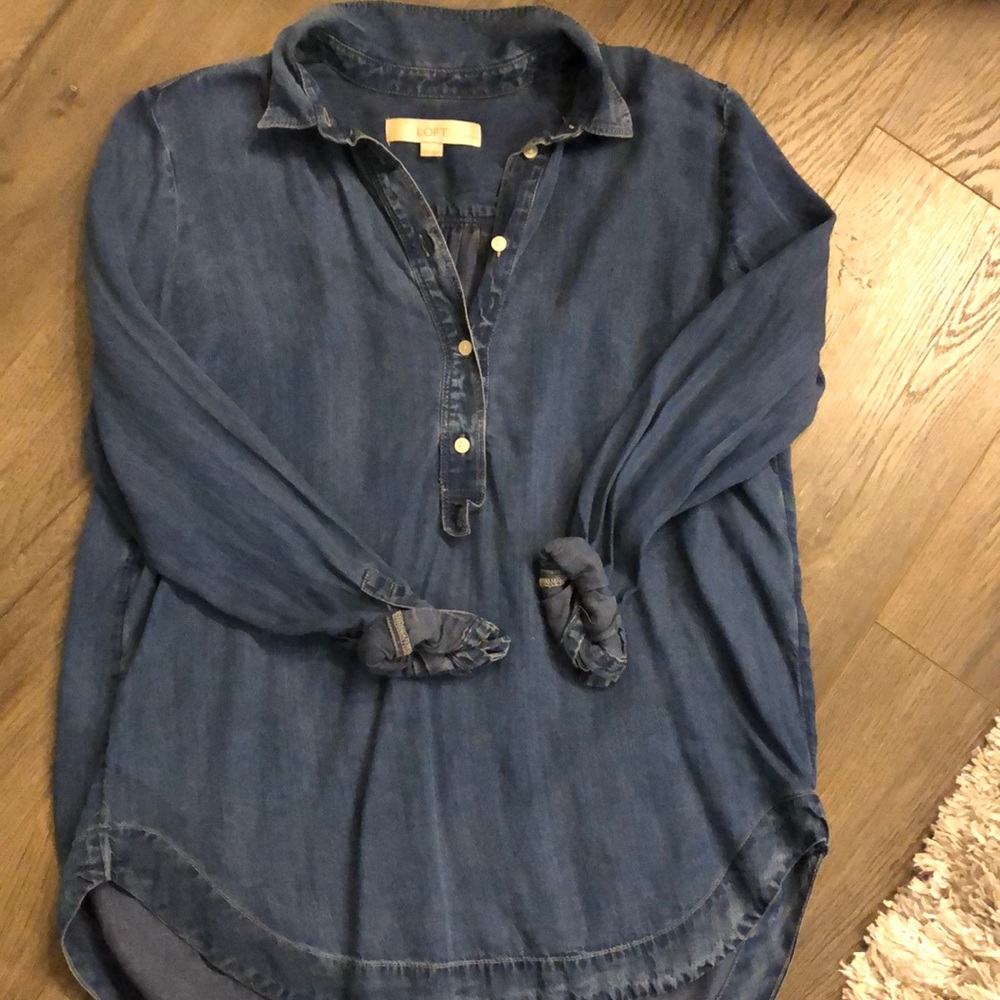 Size small women’s Loft denim shirt